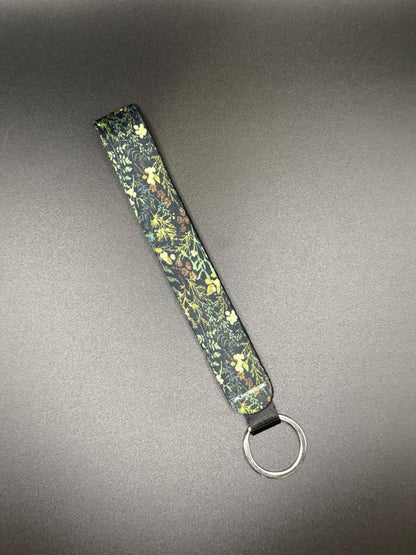 Spooky Wristlet Keychain – Creepy Key Fob, Goth & Witchy Wrist Strap for Keys or Bags